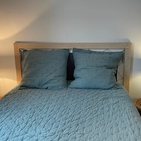 Jolie Maison En Pierre Pres De La Plage *