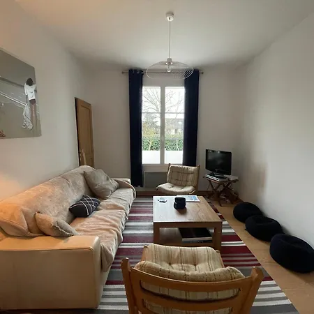 Jolie Maison En Pierre Pres De La Plage Holiday home